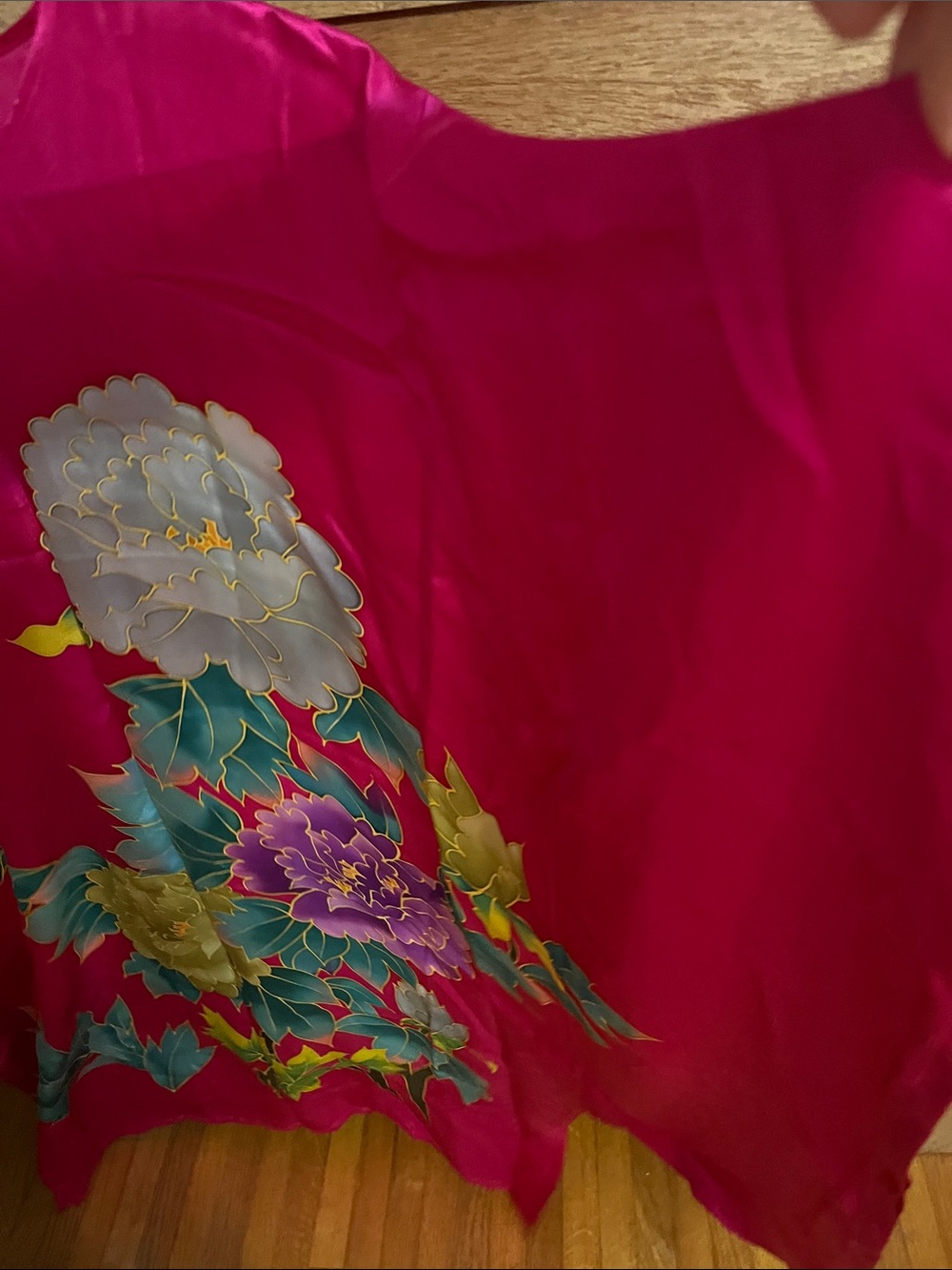 Vibrant Fuchsia Silk Tunic with Floral Print - Picture 3 of 5